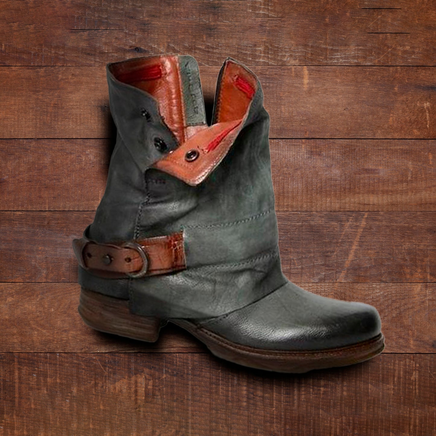 Roxys Galleries | Vintage leather boots
