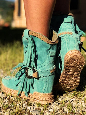Roxys Galleries | Artisan Western-style boots