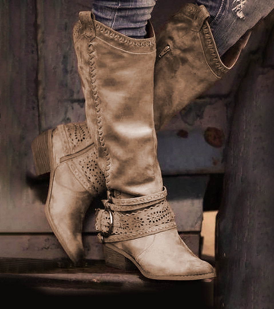 Roxys Galleries | Statement Vintage Stiefel
